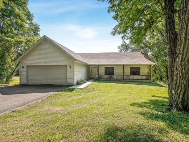 7519 Burr Oak, ROSCOE, Illinois 61073, 5 Bedrooms Bedrooms, ,3 BathroomsBathrooms,House,For Sale,Burr Oak,202605398