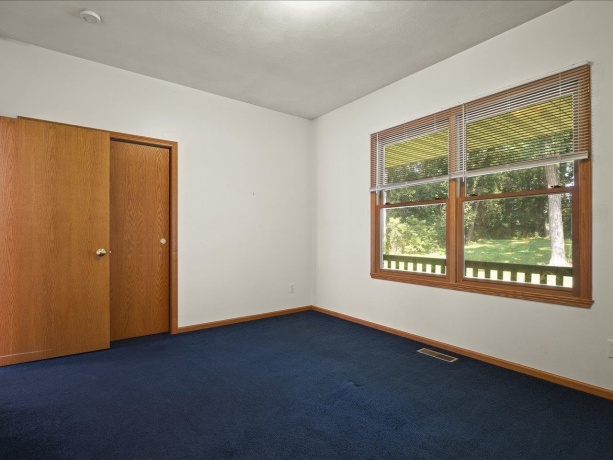 7519 Burr Oak, ROSCOE, Illinois 61073, 5 Bedrooms Bedrooms, ,3 BathroomsBathrooms,House,For Sale,Burr Oak,202605398