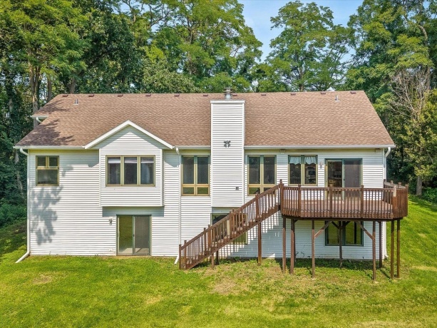 7519 Burr Oak, ROSCOE, Illinois 61073, 5 Bedrooms Bedrooms, ,3 BathroomsBathrooms,House,For Sale,Burr Oak,202605398