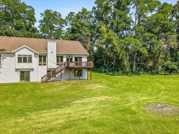 7519 Burr Oak, ROSCOE, Illinois 61073, 5 Bedrooms Bedrooms, ,3 BathroomsBathrooms,House,For Sale,Burr Oak,202605398