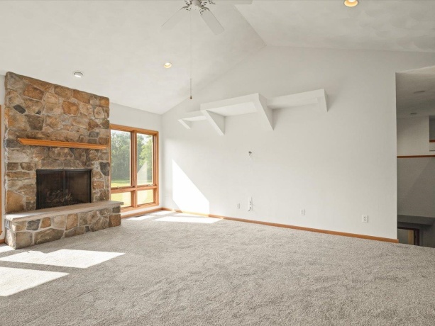 7519 Burr Oak, ROSCOE, Illinois 61073, 5 Bedrooms Bedrooms, ,3 BathroomsBathrooms,House,For Sale,Burr Oak,202605398