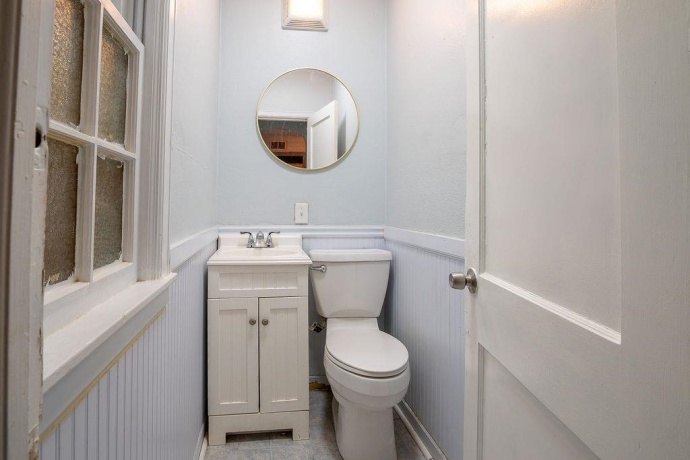 2111 Yonge, ROCKFORD, Illinois 61103, 3 Bedrooms Bedrooms, ,1 BathroomBathrooms,House,For Sale,Yonge,202605399