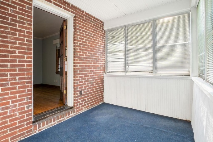 2111 Yonge, ROCKFORD, Illinois 61103, 3 Bedrooms Bedrooms, ,1 BathroomBathrooms,House,For Sale,Yonge,202605399