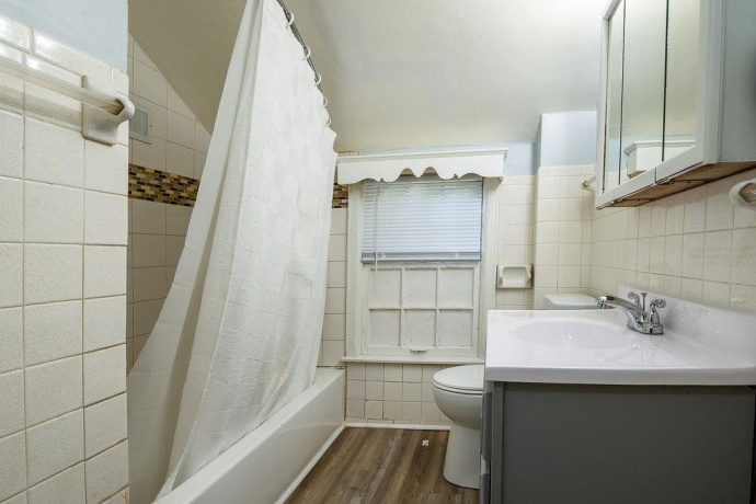 2111 Yonge, ROCKFORD, Illinois 61103, 3 Bedrooms Bedrooms, ,1 BathroomBathrooms,House,For Sale,Yonge,202605399