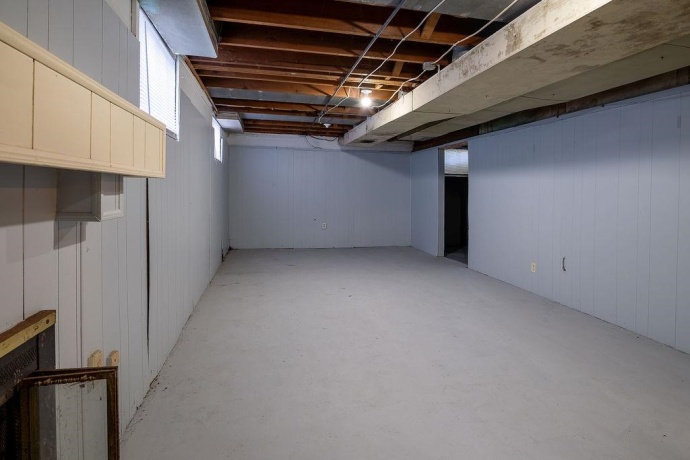 2111 Yonge, ROCKFORD, Illinois 61103, 3 Bedrooms Bedrooms, ,1 BathroomBathrooms,House,For Sale,Yonge,202605399