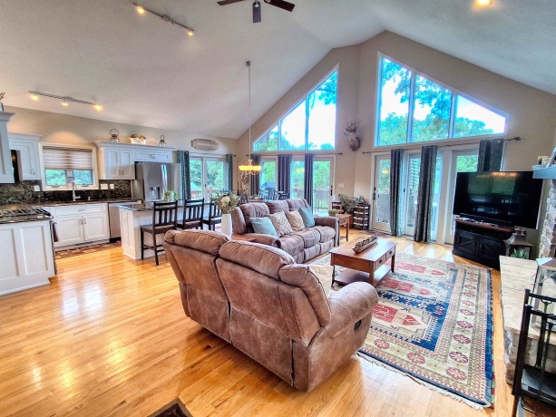 16-228 Stonehedge, LAKE CARROLL, Illinois 61046, 4 Bedrooms Bedrooms, ,3 BathroomsBathrooms,House,For Sale,Stonehedge,202605401