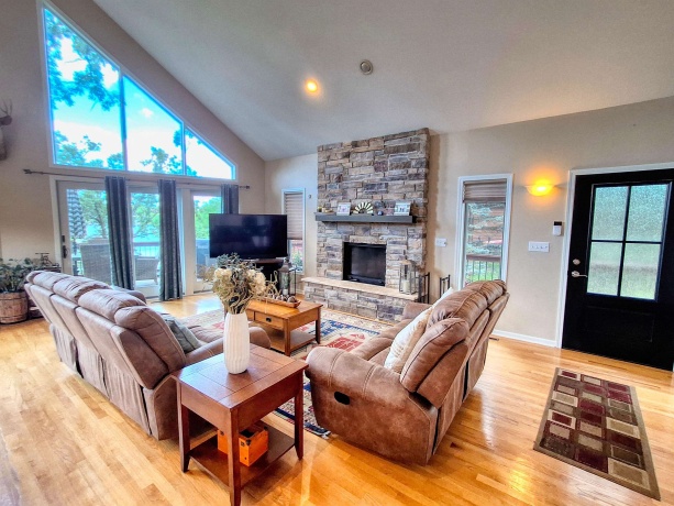 16-228 Stonehedge, LAKE CARROLL, Illinois 61046, 4 Bedrooms Bedrooms, ,3 BathroomsBathrooms,House,For Sale,Stonehedge,202605401