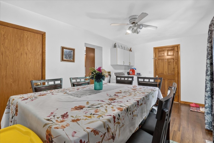 310 Mill, Cedarville, Illinois 61013, 3 Bedrooms Bedrooms, ,1 BathroomBathrooms,House,For Sale,Mill,202605402