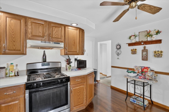 310 Mill, Cedarville, Illinois 61013, 3 Bedrooms Bedrooms, ,1 BathroomBathrooms,House,For Sale,Mill,202605402
