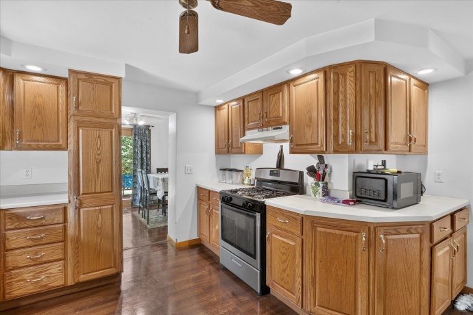 310 Mill, Cedarville, Illinois 61013, 3 Bedrooms Bedrooms, ,1 BathroomBathrooms,House,For Sale,Mill,202605402