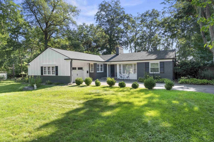119 PALM, ROCKFORD, Illinois 61107, 3 Bedrooms Bedrooms, ,1 BathroomBathrooms,House,For Sale,PALM,202605404