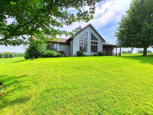 31-66 Wakonda, LAKE CARROLL, Illinois 61046, 2 Bedrooms Bedrooms, ,3 BathroomsBathrooms,House,For Sale,Wakonda,202605405