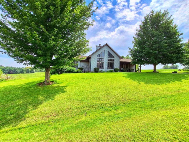 31-66 Wakonda, LAKE CARROLL, Illinois 61046, 2 Bedrooms Bedrooms, ,3 BathroomsBathrooms,House,For Sale,Wakonda,202605405