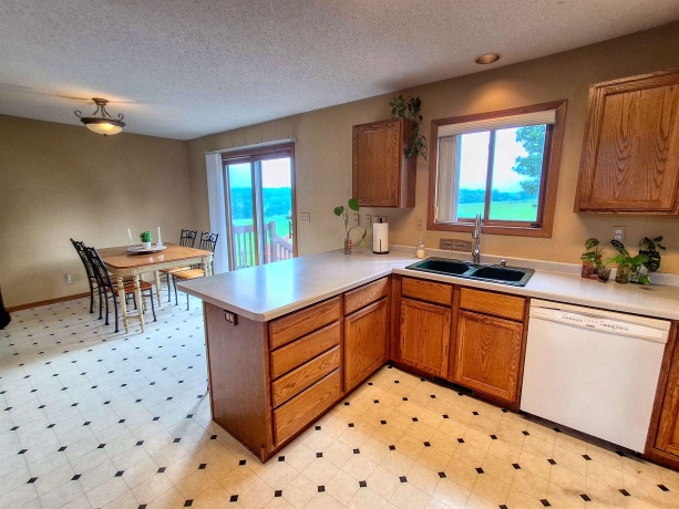 31-66 Wakonda, LAKE CARROLL, Illinois 61046, 2 Bedrooms Bedrooms, ,3 BathroomsBathrooms,House,For Sale,Wakonda,202605405