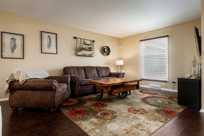 4621 High Point, ROCKFORD, Illinois 61114, 2 Bedrooms Bedrooms, ,2 BathroomsBathrooms,Condominium,For Sale,High Point,202605406