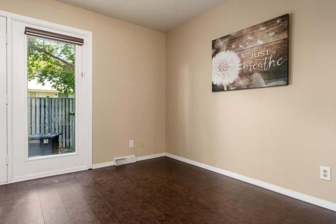 4621 High Point, ROCKFORD, Illinois 61114, 2 Bedrooms Bedrooms, ,2 BathroomsBathrooms,Condominium,For Sale,High Point,202605406