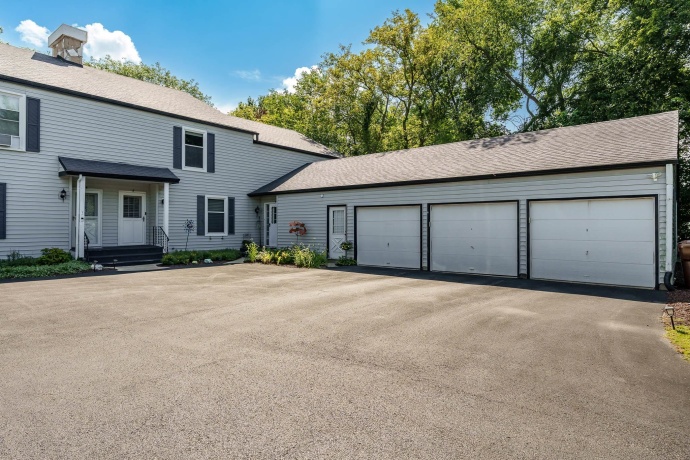 4621 High Point, ROCKFORD, Illinois 61114, 2 Bedrooms Bedrooms, ,2 BathroomsBathrooms,Condominium,For Sale,High Point,202605406