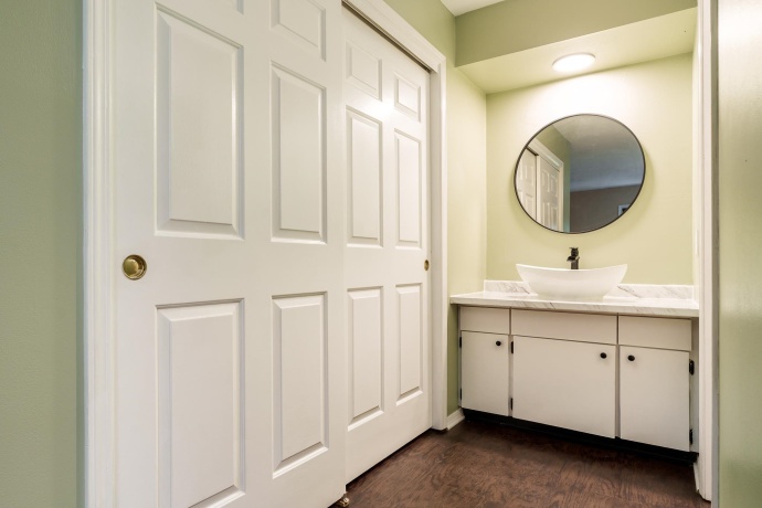 4621 High Point, ROCKFORD, Illinois 61114, 2 Bedrooms Bedrooms, ,2 BathroomsBathrooms,Condominium,For Sale,High Point,202605406
