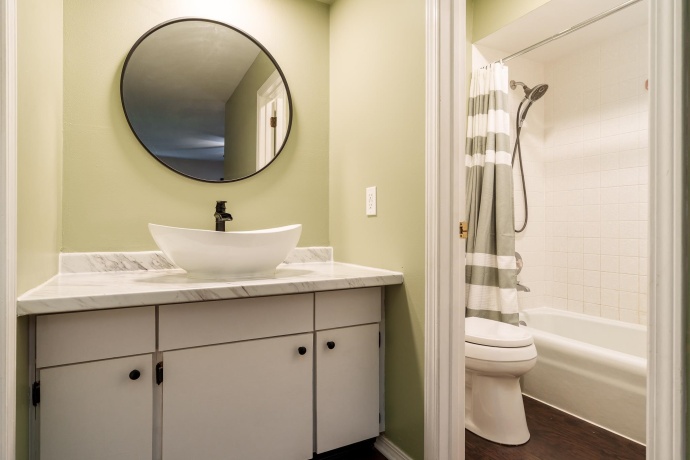 4621 High Point, ROCKFORD, Illinois 61114, 2 Bedrooms Bedrooms, ,2 BathroomsBathrooms,Condominium,For Sale,High Point,202605406