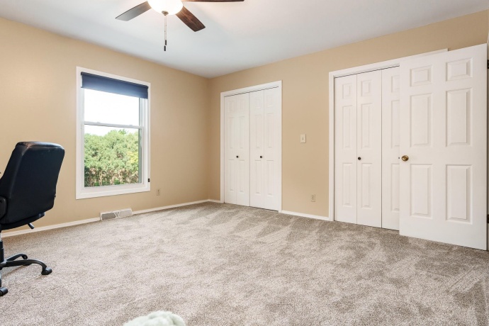 4621 High Point, ROCKFORD, Illinois 61114, 2 Bedrooms Bedrooms, ,2 BathroomsBathrooms,Condominium,For Sale,High Point,202605406