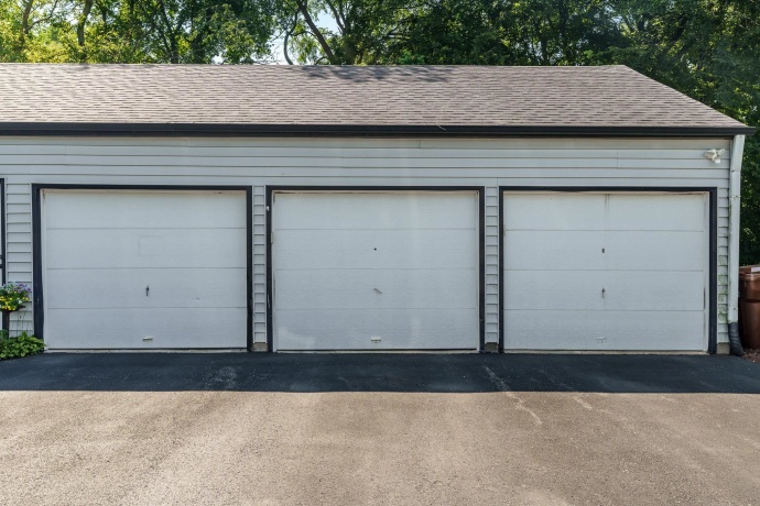 4621 High Point, ROCKFORD, Illinois 61114, 2 Bedrooms Bedrooms, ,2 BathroomsBathrooms,Condominium,For Sale,High Point,202605406