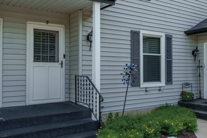 4621 High Point, ROCKFORD, Illinois 61114, 2 Bedrooms Bedrooms, ,2 BathroomsBathrooms,Condominium,For Sale,High Point,202605406