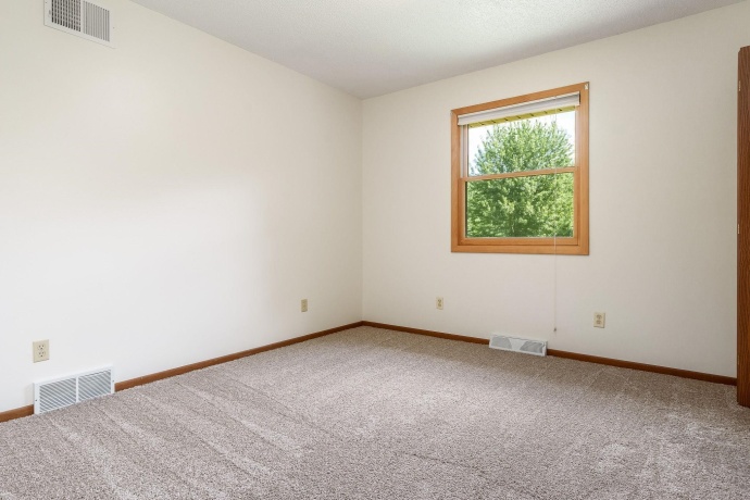 2379 Circle, BELVIDERE, Illinois 61008, 4 Bedroom Bedrooms, ,2 BathroomBathrooms,House,For Sale,Circle,202605407