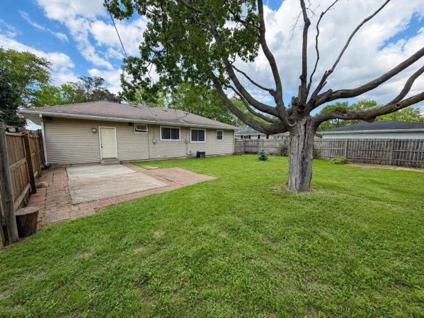 3327 Thelma, ROCKFORD, Illinois 61108, 3 Bedroom Bedrooms, ,1 BathroomBathrooms,House,For Sale,Thelma,202605396